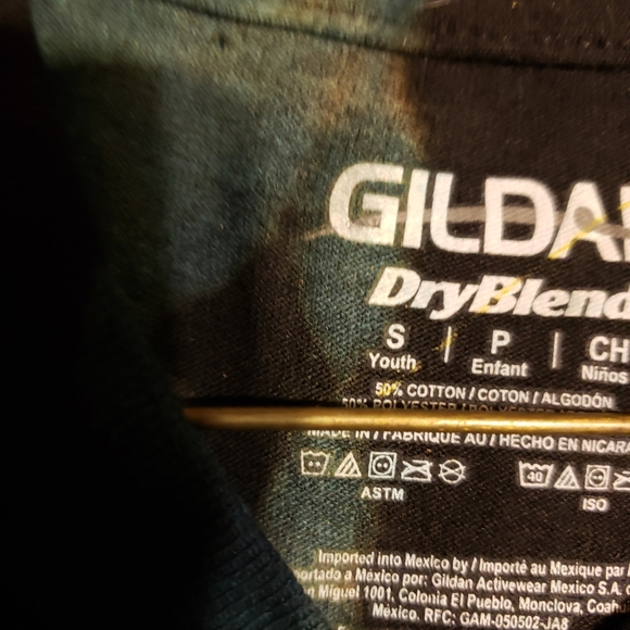 Bleach dye tie dye - Picture 2 of 2